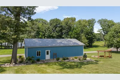 7395 E Hudson Pointe Lane, New Carlisle, IN 46552 - Photo 5