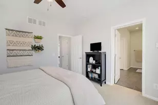 7395 E Hudson Pointe Ln, New Carlisle, IN 46552 - Photo 19