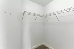 230 Grandale Dr, Valparaiso, IN 46385 - Photo 15