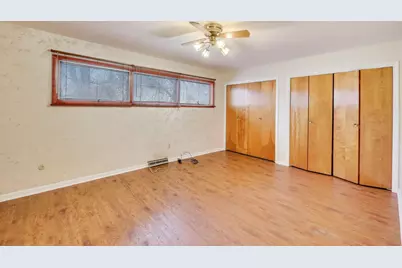 2104 Cardinal Drive, East Chicago, IN 46312 - Photo 19