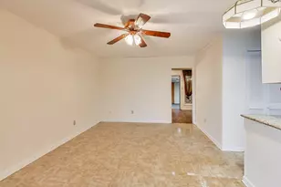 2104 Cardinal Dr, East Chicago, IN 46312 - Photo 13