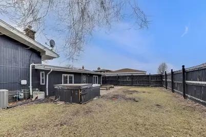 2104 Cardinal Drive, East Chicago, IN 46312 - Photo 35