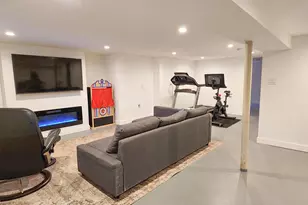 8634 Monfort Dr, Saint John, IN 46373 - Photo 27