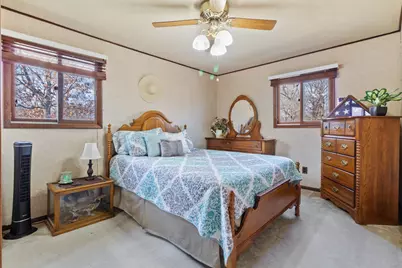 4092 Ethel Street E, Demotte, IN 46310 - Photo 9