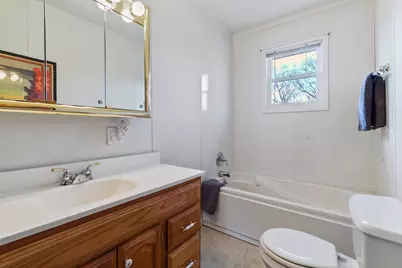 4092 Ethel Street E, Demotte, IN 46310 - Photo 7