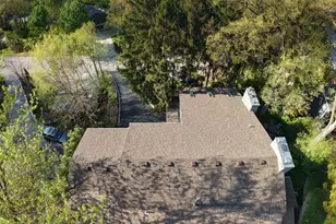 37 Beach Ln, Portage, IN 46368 - Photo 3