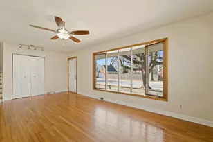 3504 Garfield St, Highland, IN 46322 - Photo 3