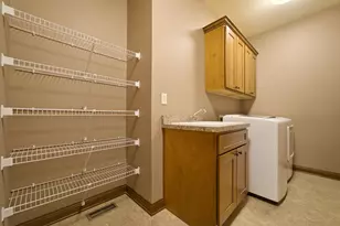 3703 Westbridge Dr, Valparaiso, IN 46383 - Photo 19