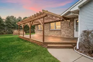 10095 W 157th Ave, Lowell, IN 46356 - Photo 5