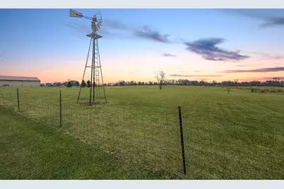 10095 W 157th Avenue, Lowell, IN 46356 - Photo 3