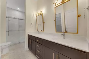 207 Academy St, Valparaiso, IN 46383 - Photo 21