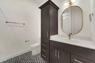 207 Academy St, Valparaiso, IN 46383 - Photo 15