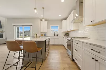 11200 Oak Ridge Court, Crown Point, IN 46307 - Photo 11