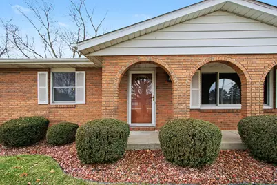 124 S Smoke Road, Valparaiso, IN 46385 - Photo 5