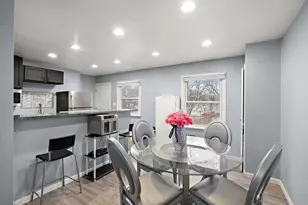 8014 Chase Pl, Merrillville, IN 46410 - Photo 7