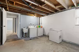 8014 Chase Pl, Merrillville, IN 46410 - Photo 19