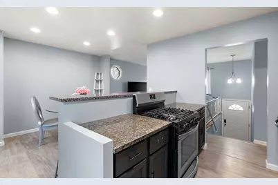 8014 Chase Place, Merrillville, IN 46410 - Photo 5