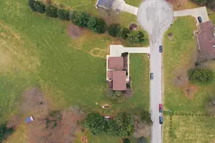 875 N High Meadow Ct, Valparaiso, IN 46383 - Photo 5