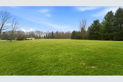 875 N High Meadow Court, Valparaiso, IN 46383 - Photo 9