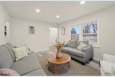 747 N Lafayette Street, Griffith, IN 46319 - Photo 3