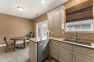 11828 Broadway, Crown Point, IN 46307 - Photo 17