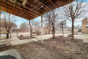 631 141st St, Hammond, IN 46327 - Photo 23