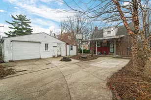 631 141st St, Hammond, IN 46327 - Photo 19