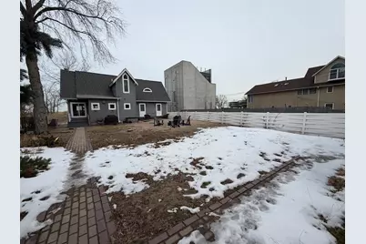 7605 Lake Shore Drive, Gary, IN 46403 - Photo 39