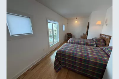 7605 Lake Shore Drive, Gary, IN 46403 - Photo 21