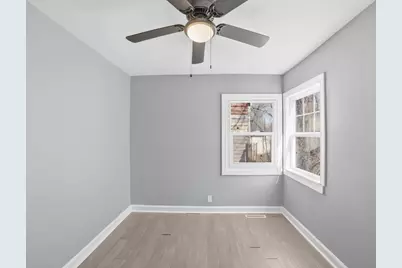 313 Dallas Street, Gary, IN 46406 - Photo 7