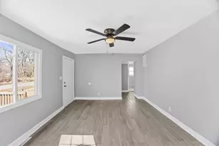 313 Dallas St, Gary, IN 46406 - Photo 3