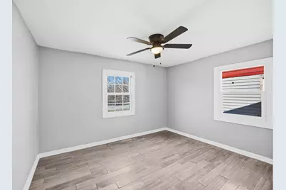 313 Dallas Street, Gary, IN 46406 - Photo 5