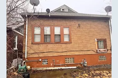 1686 W 10th Place, Gary, IN 46404 - Photo 3