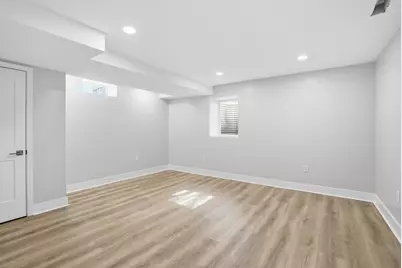 10043 Twin Creek Boulevard, Munster, IN 46321 - Photo 43