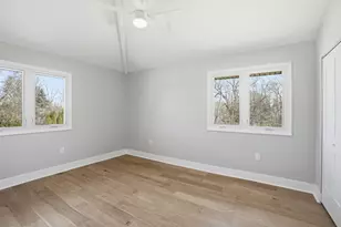 10043 Twin Creek Blvd, Munster, IN 46321 - Photo 33