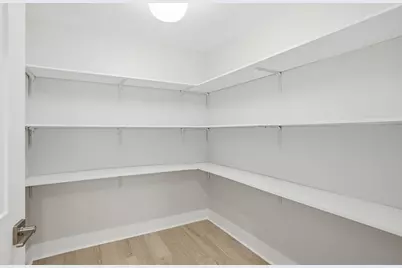 10043 Twin Creek Boulevard, Munster, IN 46321 - Photo 17