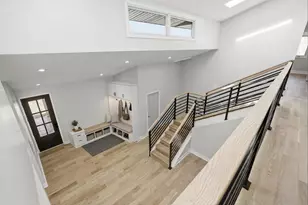 10043 Twin Creek Blvd, Munster, IN 46321 - Photo 23