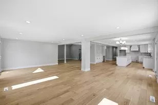 10043 Twin Creek Blvd, Munster, IN 46321 - Photo 19