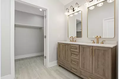 10043 Twin Creek Boulevard, Munster, IN 46321 - Photo 31