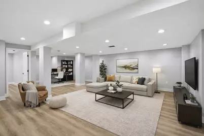 10043 Twin Creek Boulevard, Munster, IN 46321 - Photo 9