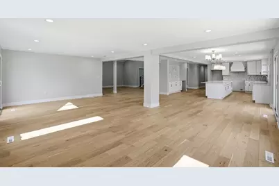 10043 Twin Creek Boulevard, Munster, IN 46321 - Photo 23