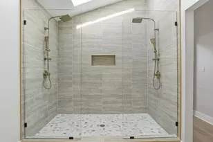 10043 Twin Creek Blvd, Munster, IN 46321 - Photo 29