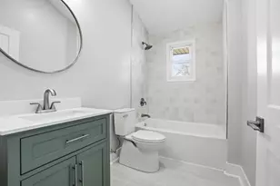 10043 Twin Creek Blvd, Munster, IN 46321 - Photo 35