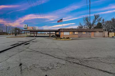 508 Us-421, Medaryville, IN 47957 - Photo 3