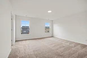 7660 E 118th Pl, Crown Point, IN 46307 - Photo 17