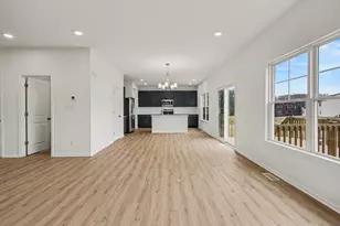 7660 E 118th Pl, Crown Point, IN 46307 - Photo 5