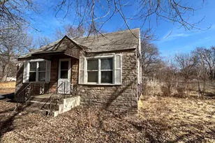 2407 Hanley St, Gary, IN 46406 - Photo 3