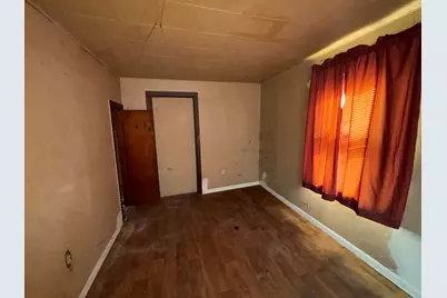 2407 Hanley Street, Gary, IN 46406 - Photo 5