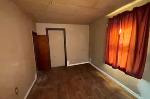 2407 Hanley St, Gary, IN 46406 - Photo 5