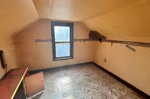 2407 Hanley St, Gary, IN 46406 - Photo 9